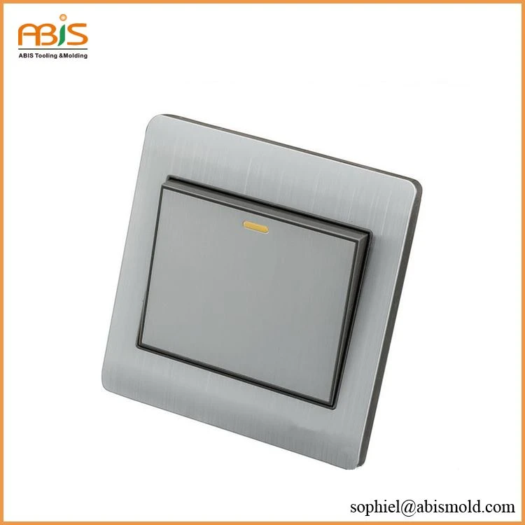 Charger Plug Injection Molding Parts Service